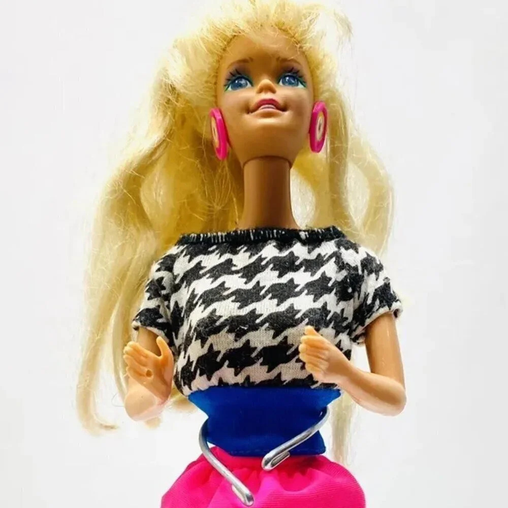 MATTEL BARBIE Doll Blond Hair Blue Eyes Earrings Two Piece Outfit 12" Tall Used